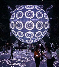 inflatable sphere with projection