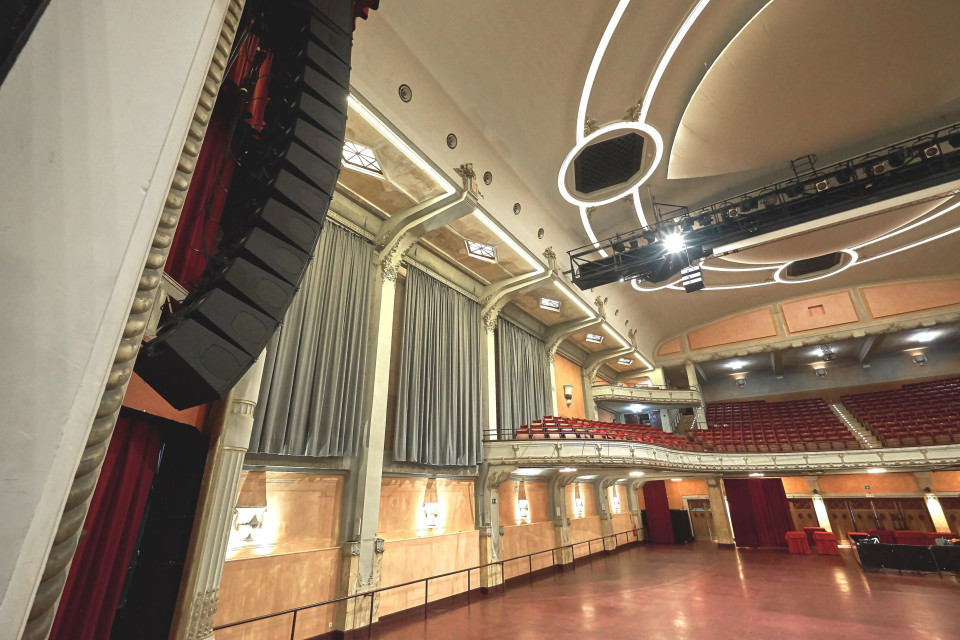 ShowTex acoustic solutions for De Roma