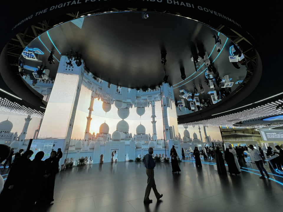 GiantMirror by ShowTex all-around at GITEX Global 2024
