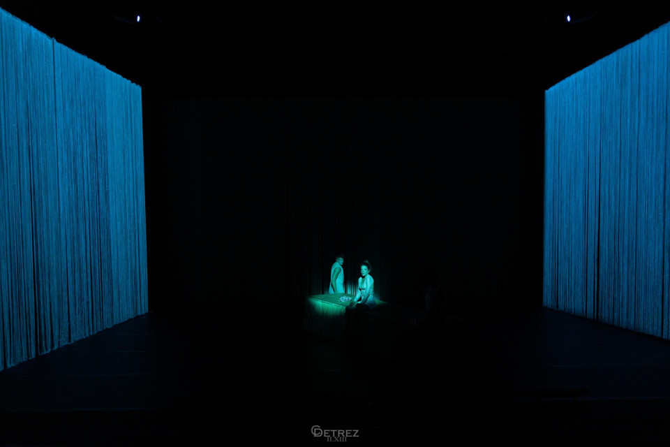 Projection on a versatile string curtain stage backdrop