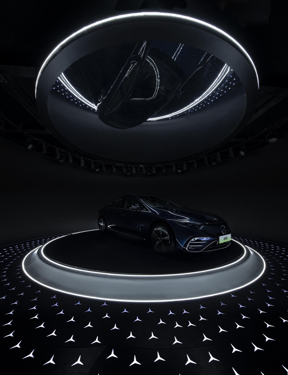Car launch using a reflective foil display
