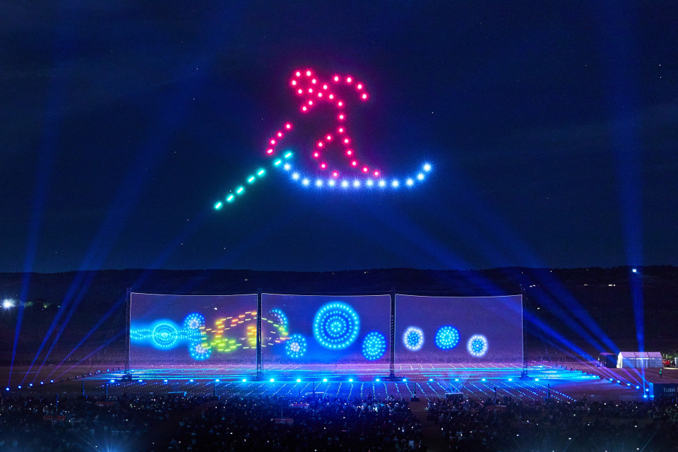 XL projections on outdoor Cielorama scrims at Sky Song