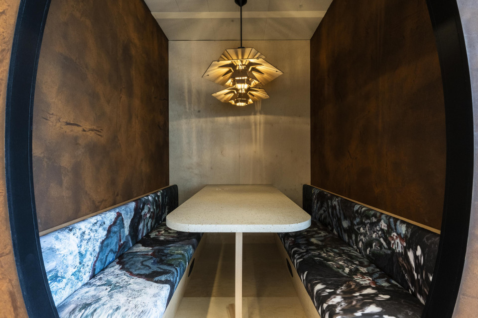ShowTex Acoustic Sheer CS Colour, Cyclo 300 CS Print, Velours CS Print for Silversquare Bailli