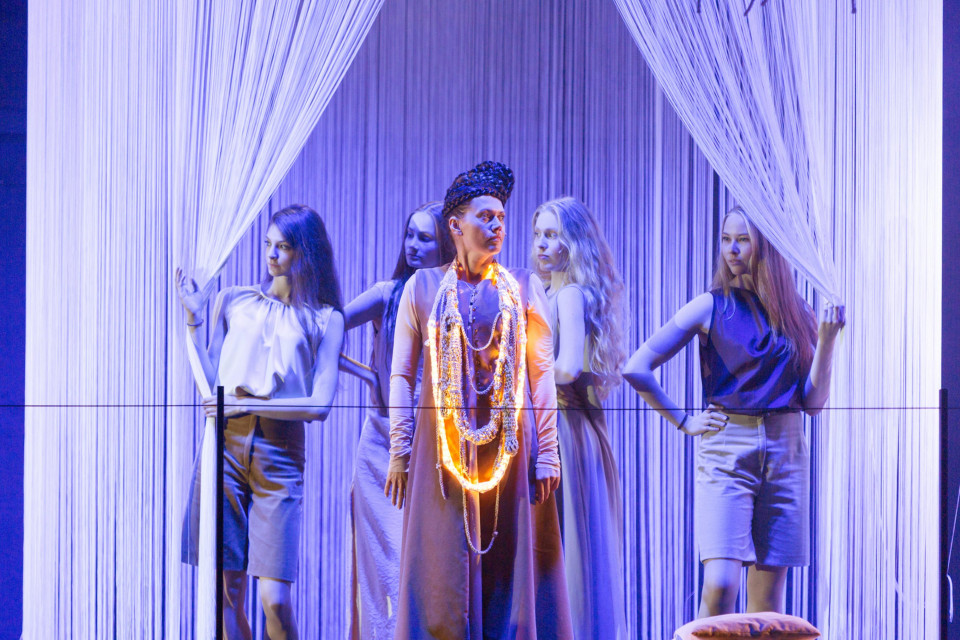 ShowTex Spaghetti Budget for Midsummer Night’s Dream