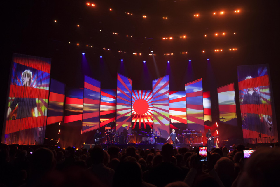 ShowTex Satinac Crunch, FP Blackout for Big Love tour - Simply Red