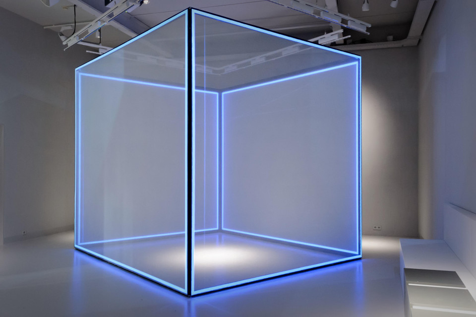 ShowTex GobelinTulle, Blackout Double for The Mondriaan House