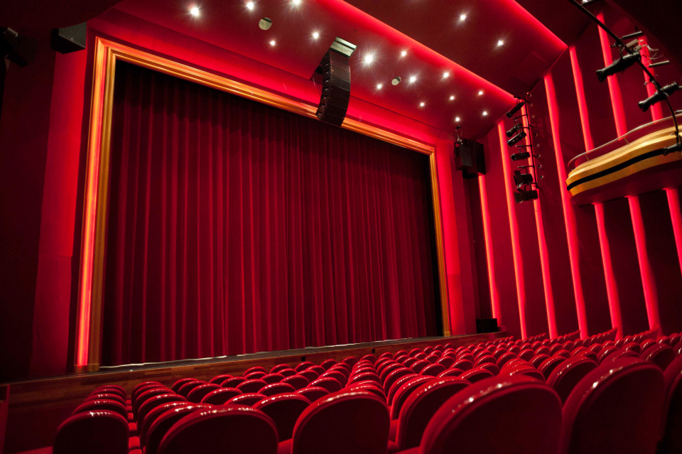 ShowTex Velours Gaudi, Wool Serge Panne, GobelinTulle, Filled Cloth, Molton for DeLaMar Theatre
