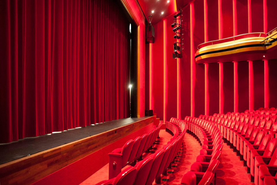 ShowTex Velours Gaudi, Wool Serge Panne, GobelinTulle, Filled Cloth, Molton for DeLaMar Theatre
