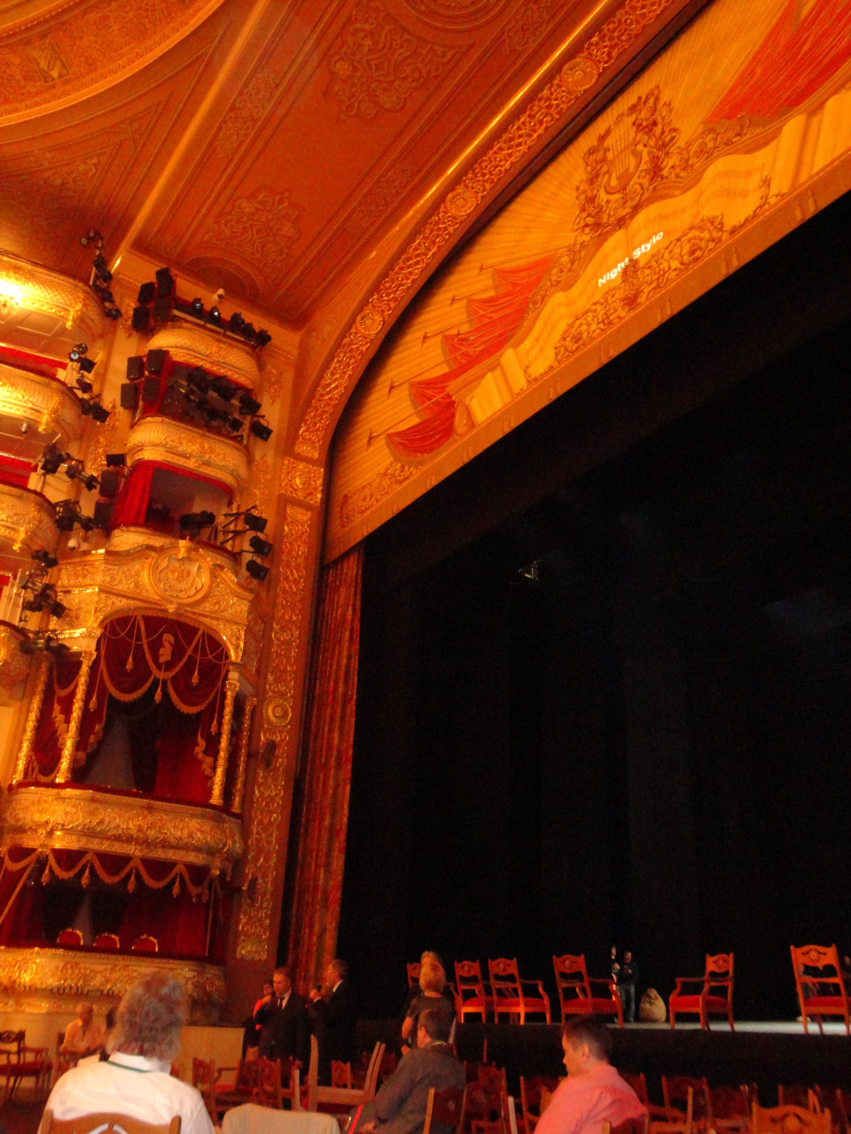 Showtex Molton, FP XL Mesh, Satinac for Bolshoi Theatre
