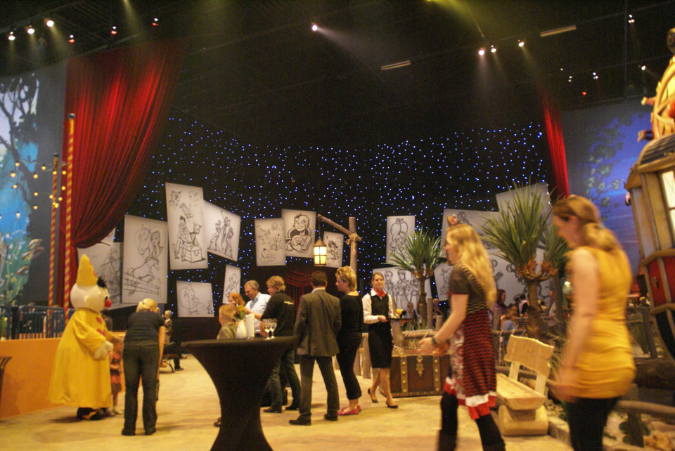 Showtex LurexVoile 100 Crunch, ShowLED Animation, ShowLED Classic for Plopsa Indoor Coevorden
