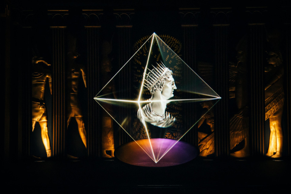 ShowTex GiantMirror Heavy for Cleopatra the Immersive Exhibition